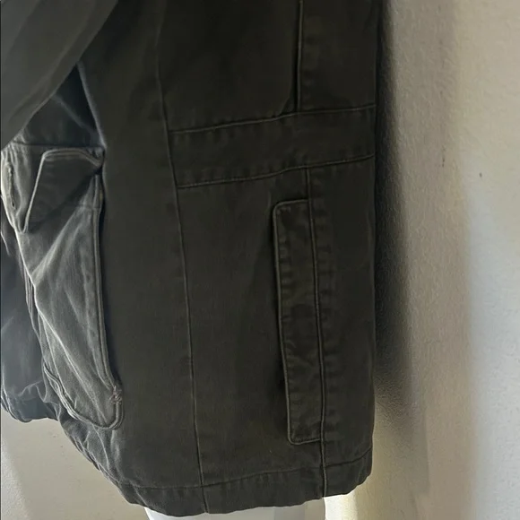 Vintage Columbia Sportswear River Lodge Men's Olive Military Field Jacket - Picture 8 of 15